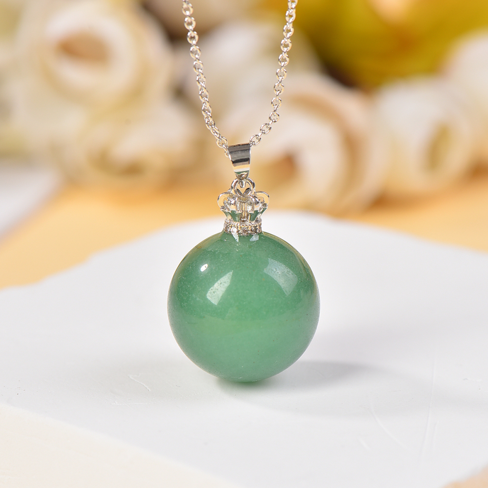 Natural crystal aventurine necklace real  aventurine gemstone pendant women's necklace safe and beautiful