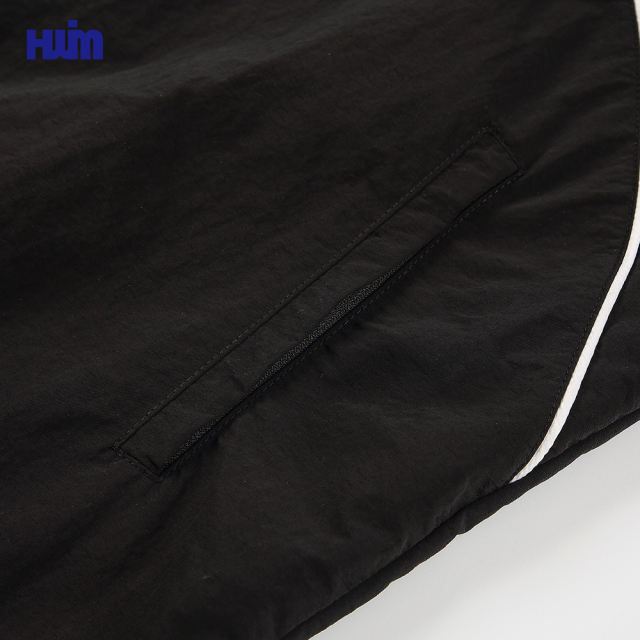 Black Polyester Soft - Shell Jacket: Features & Customization,Black Polyester Soft - Shell Jacket: Features & Customization