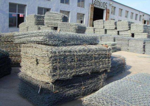 hexagonal wire netting