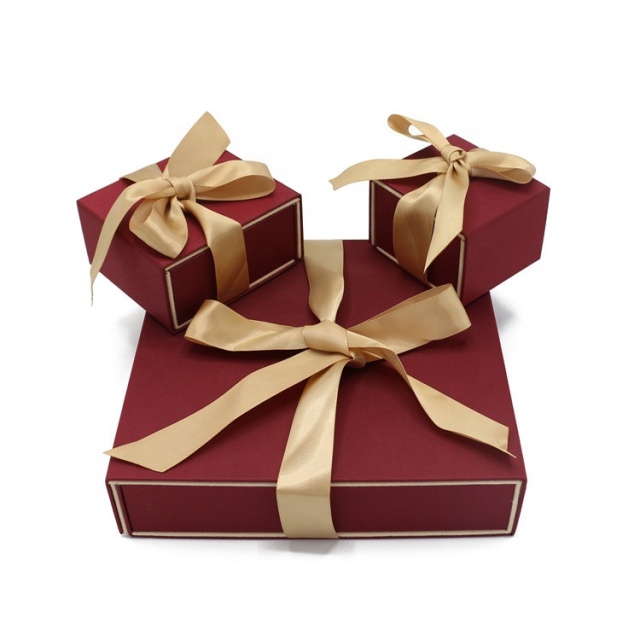 High quality classic gift box with red ribbons for jewelry gift packaging box for jewelry