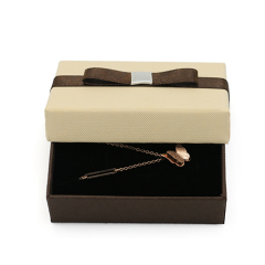 Popular Paper Gift Box With Ribbon On Lid