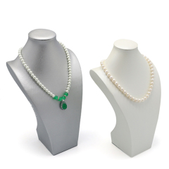 High Quality PU Leather Jewelry Display Necklace Props