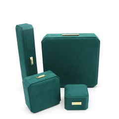 High Quality Blue Velvet Jewelry Packing Box With Metal Tag