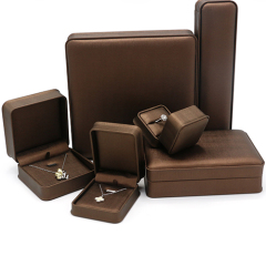 High Quality Latest Ring Necklace Pendant Packing Box Set