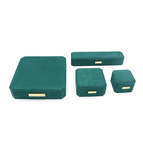 Premium Velvet Packaging Box For Jewellery Storage