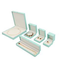 Light Green Fashion Jewelry Gift Ring Necklace Bracelet Box