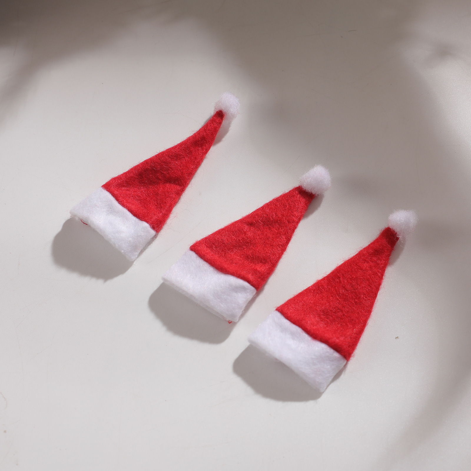 Xmas Holiday Unisex Felt Comfort Mini Christmas decorating Hat, Santa Hat for christmas decoration
