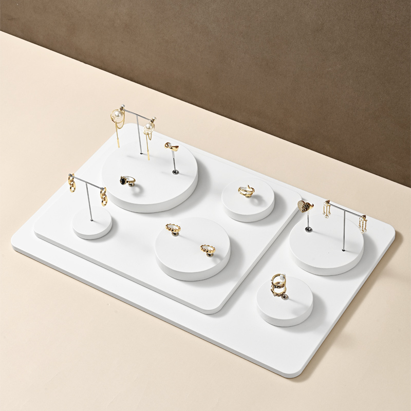 FADELI New Arrival Original White PU Leather Jewelry Display Set for Rings Earrings Display Rack