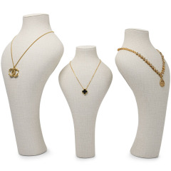 FADELI Custom New Creamy White PU Leather Jewelry Display Pendant Necklace Mannequins Elegant Shopwindow Jewelry Display Stand