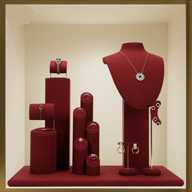 FADELI Luxurious Wine Red Ultra-fine Jewelry Display Props Necklace Ring Bracelet Display Stand Window Jewelry Rack Metal Jewelry Stand