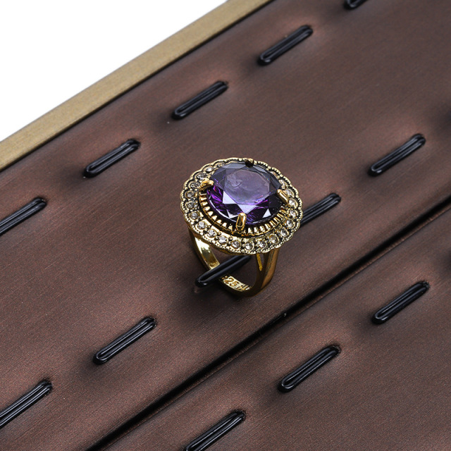 FADELI Luxury Brown Leather Jewelry Storage Tray Ring Necklace Pendant Earring Stud Display Stand Champagne Jewelry Display Stand