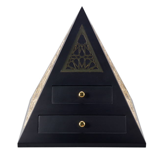 FADELI Triangle Wood Boxes Pyramid Cabinet Humidor Cigar Boxes Wholesale