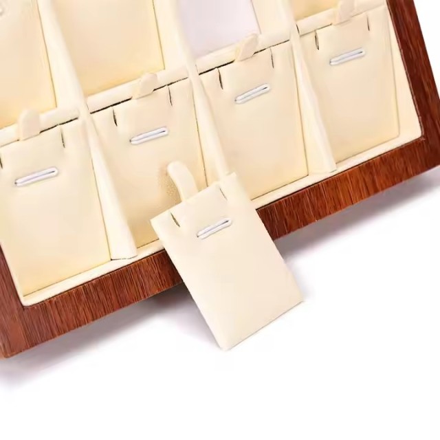 FADELI Factory Customized Wooden Frame Microfiber Earring Display Stand Ring Display Stand Pendant Display Trays Racks Holder