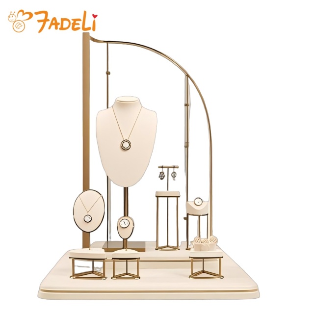Fashion Professional Jewelry Display Stand, Luxury Jewelry Display Stand Set for Jewelry Stores