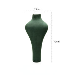 FADELI New Arrival High-end PU Velvet Microfiber Jewelry Display Props Necklace Display Stand Dark Green