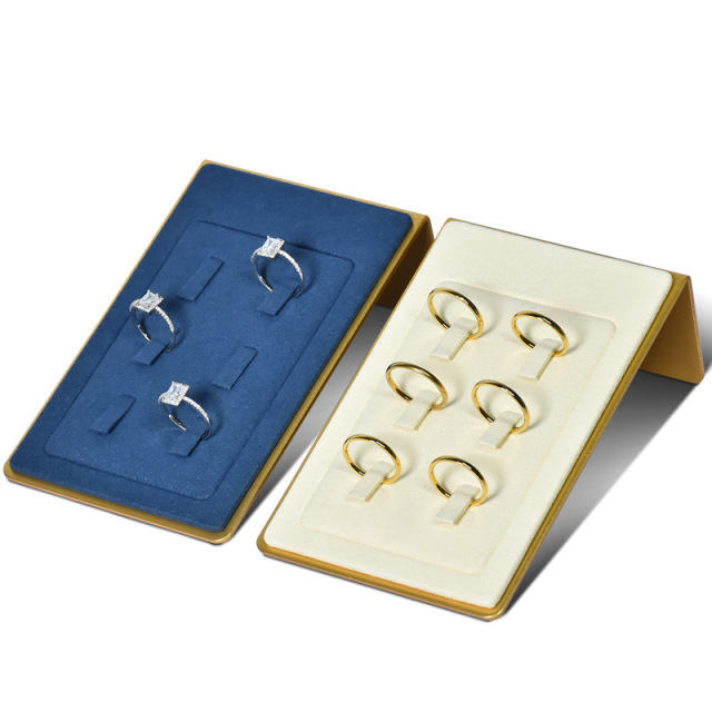 FADELI New Factory Customized Microfiber Jewelry Holder Jewelry Display Prop Metal Ring Display Stand