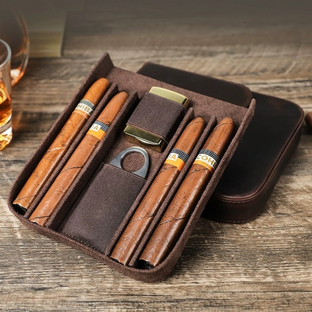 FADELI Genuine Leather Cigar Travel Bag Cigars Humidor Box Portable Cigar Case 4 Slot Custom Logo Wholesale
