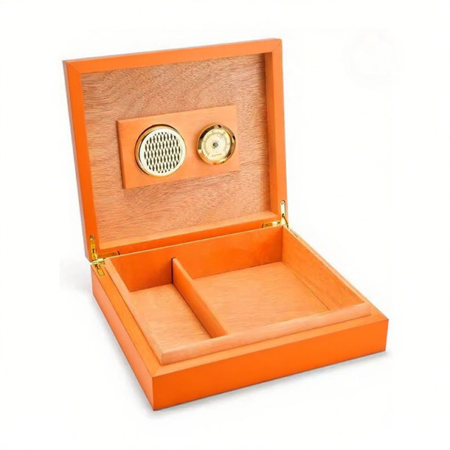 FADELI Custom Cigar Box Cedar Wooden Cigarette Case Cigar Humidor with Humidifier and Hygrometer Piano Lacquer Large Capacity