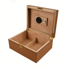 FADELI Cigar Humidor Handmade Glossy Wooden Cigar Box Cedar Wood Box Cigarette Case Cigar Humidor with Humidifier Hygrometer