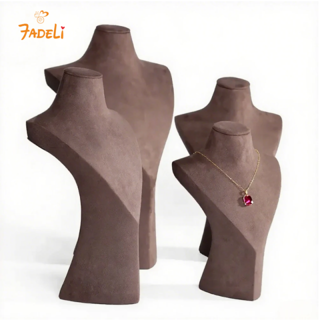 FADELI Factory Unique Luxury Jewelry Displays Necklace Jewelry Display Stand Jewellery Display Mannequin for Jewelry