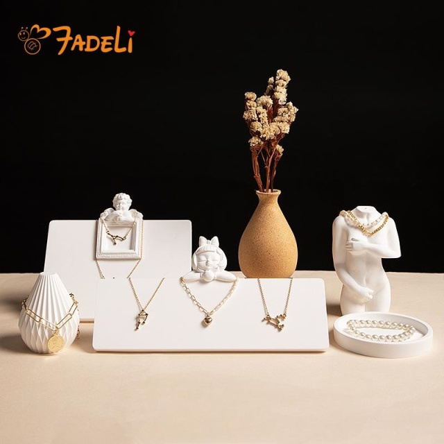 Creative and Minimalist Hand Made Gypsum Ornaments Ring Holders Jewelry Bracelets Necklace Holders No reviews yet