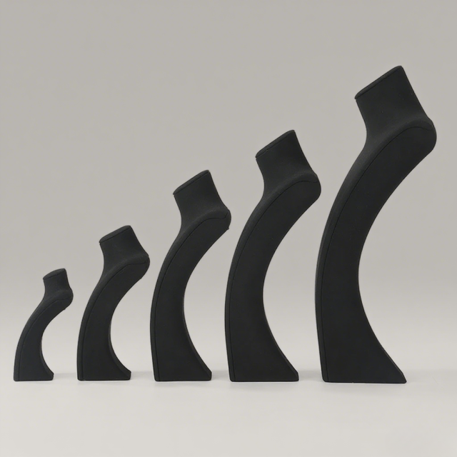 FADELI Custom Necks Bust Jewelry Mannequin Necklace Display Stands Set for Luxury Jewellery Store Showcase Cabinet