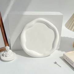 FADELI 2025 New Luxury White Jewelry Display Plate Earring Tray Irregular Shape Round Photography Props