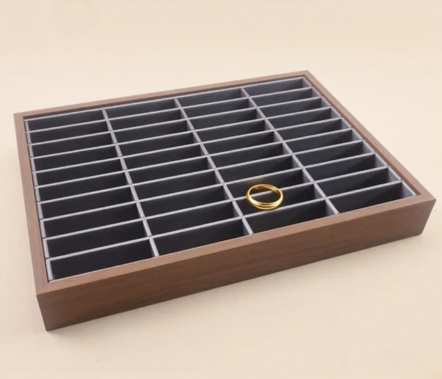 FADELI Wholesale Custom High-End Wooden Bangle Jewelry Display Tray Luxury Show Tray for Women's Jewelry Container