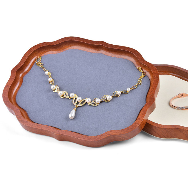 FADELI Wholesale Custom Luxury Wooden Jewelry Tray for Necklaces Earrings Pendants Rings Display with Logo Counters Prop