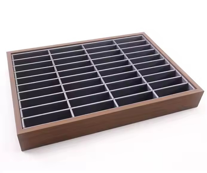 Wholesale Custom High-End Wooden Bangle Jewelry Display Tray Luxury Show Tray for Women's Jewelry Container