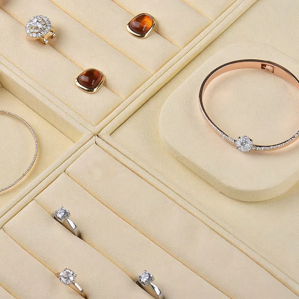 FADELI Beige Microfiber Jewelry Earring Display Tray Jewellery Display Stands Sets Exhibition Display Stand for Jewellery