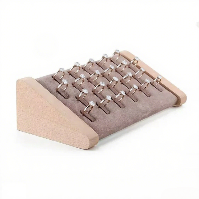FADELI Fashion Wood Jewelry Display Props Stud Earrings Display Tray Cheap Diamond Ring Jewelry Display Stand