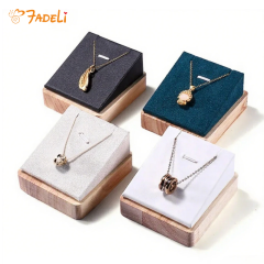FADELI Multiple Coors Wholesale Wood Base Pendant Necklace Display Stand Support Jewelry Holder