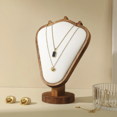 FADELI Fashion Necklace Display Stand Bamboo and Wood Tray Jewelry Display Rack for Packaging & Display