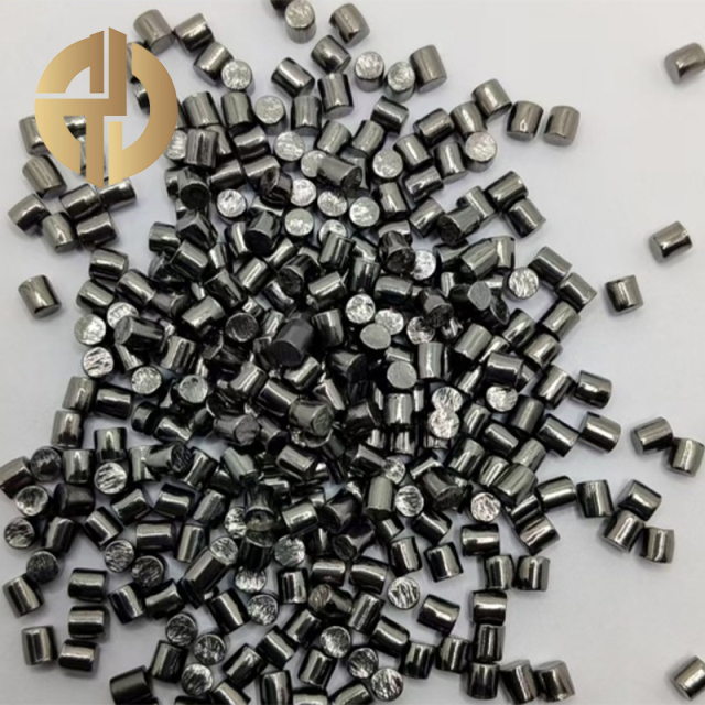 Hafnium granules