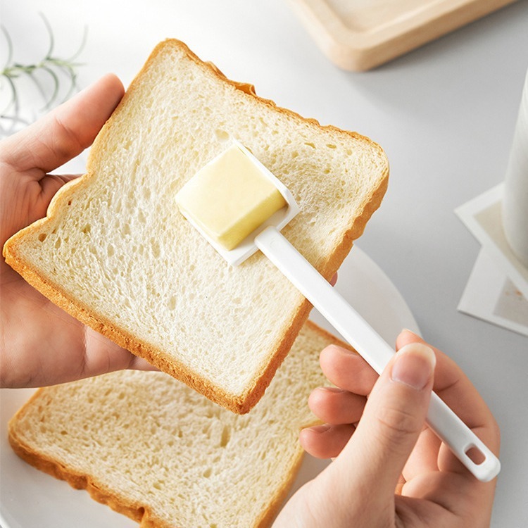Japan KM Plastic Butter Cutting Knife Cheese Cheese Cutting Knife Tool Household Baking Butter Cutting Knife