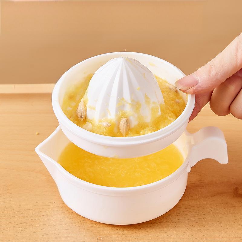 Japanese household food grade orange juice machine multi-functional portable fresh lemon squeezer plastic Manual Juicer