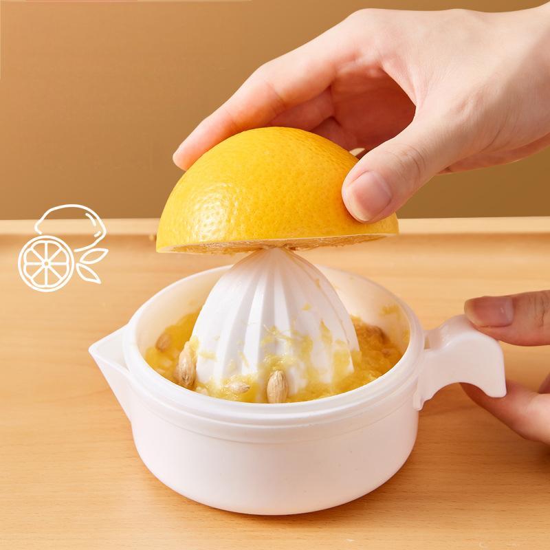 Japanese household food grade orange juice machine multi-functional portable fresh lemon squeezer plastic Manual Juicer
