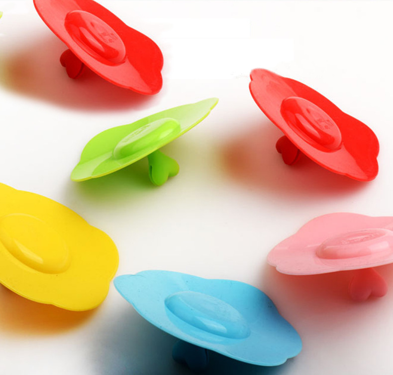 Factory wholesale magic silicone cup cover fashion creative glass cup cover mug cover love lid can be sealed