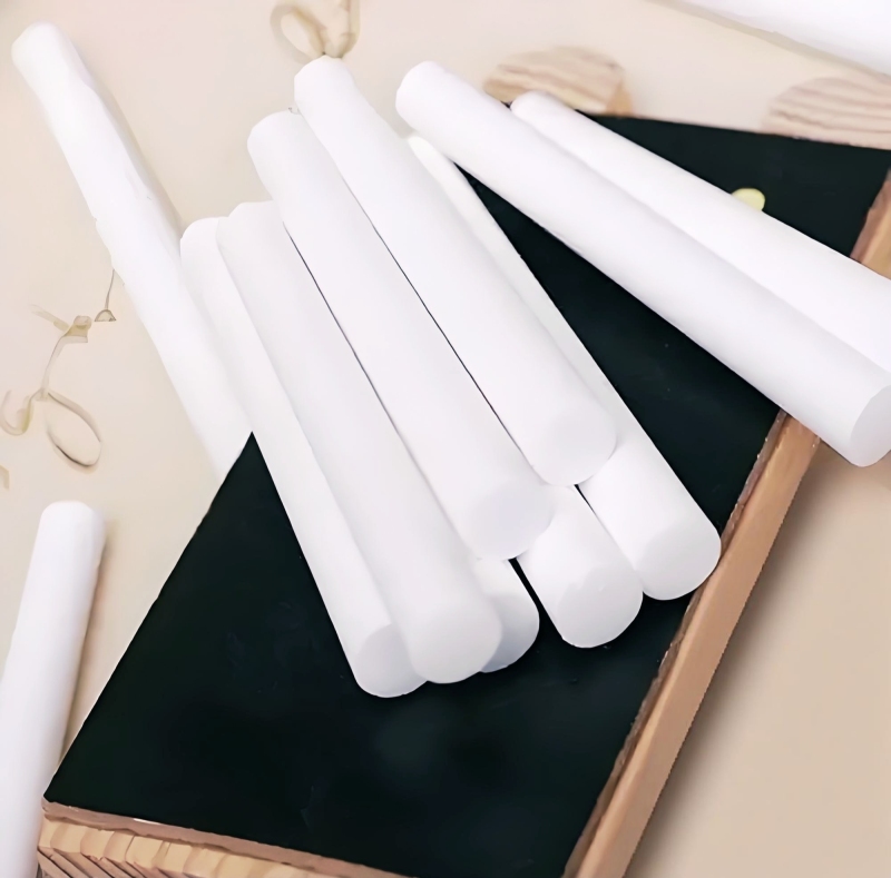 Factory spot supply students teaching dust-free chalk white color children's 100 chalk wholesale