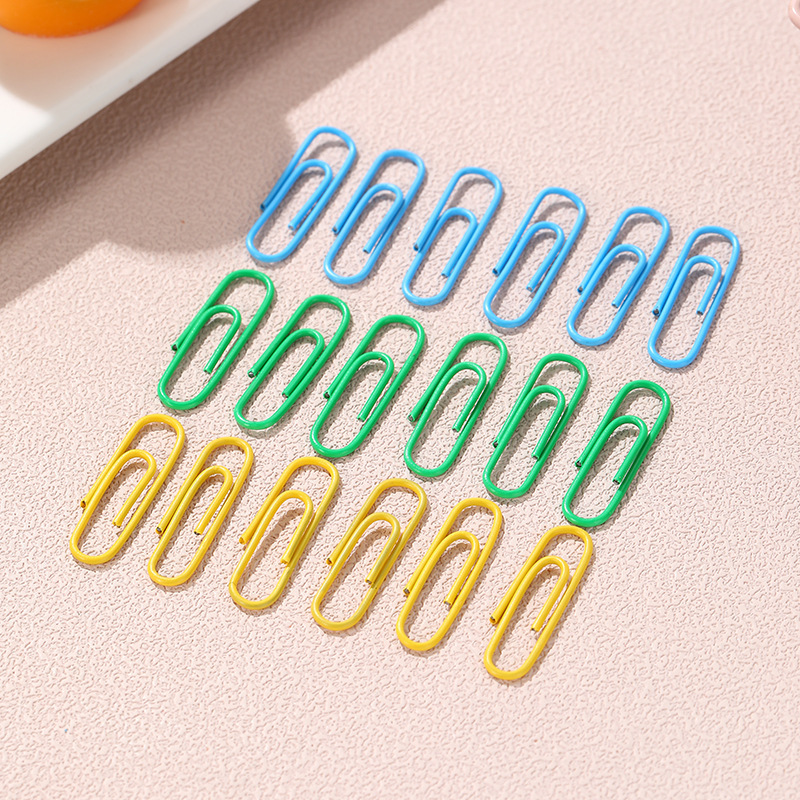Cross-border bulk color paper clip student office supplies 28mm plastic paper clip set combination stationery wholesale