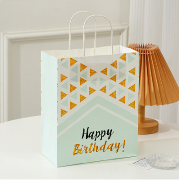 Kraft paper gift bag for birthday