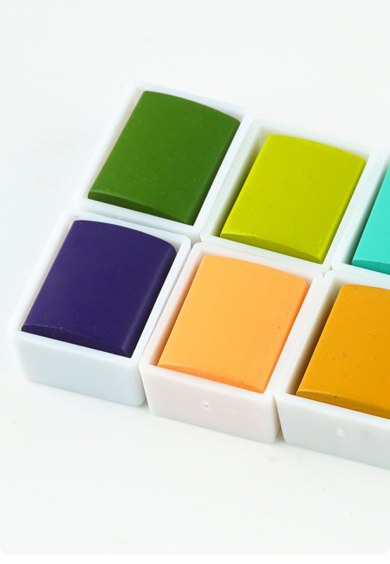 Watercolor color box