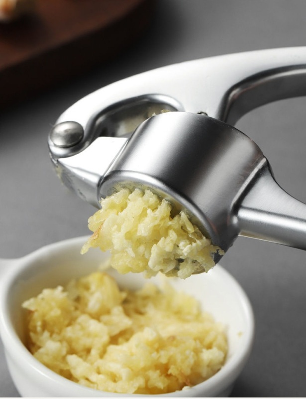 Manual garlic pester
