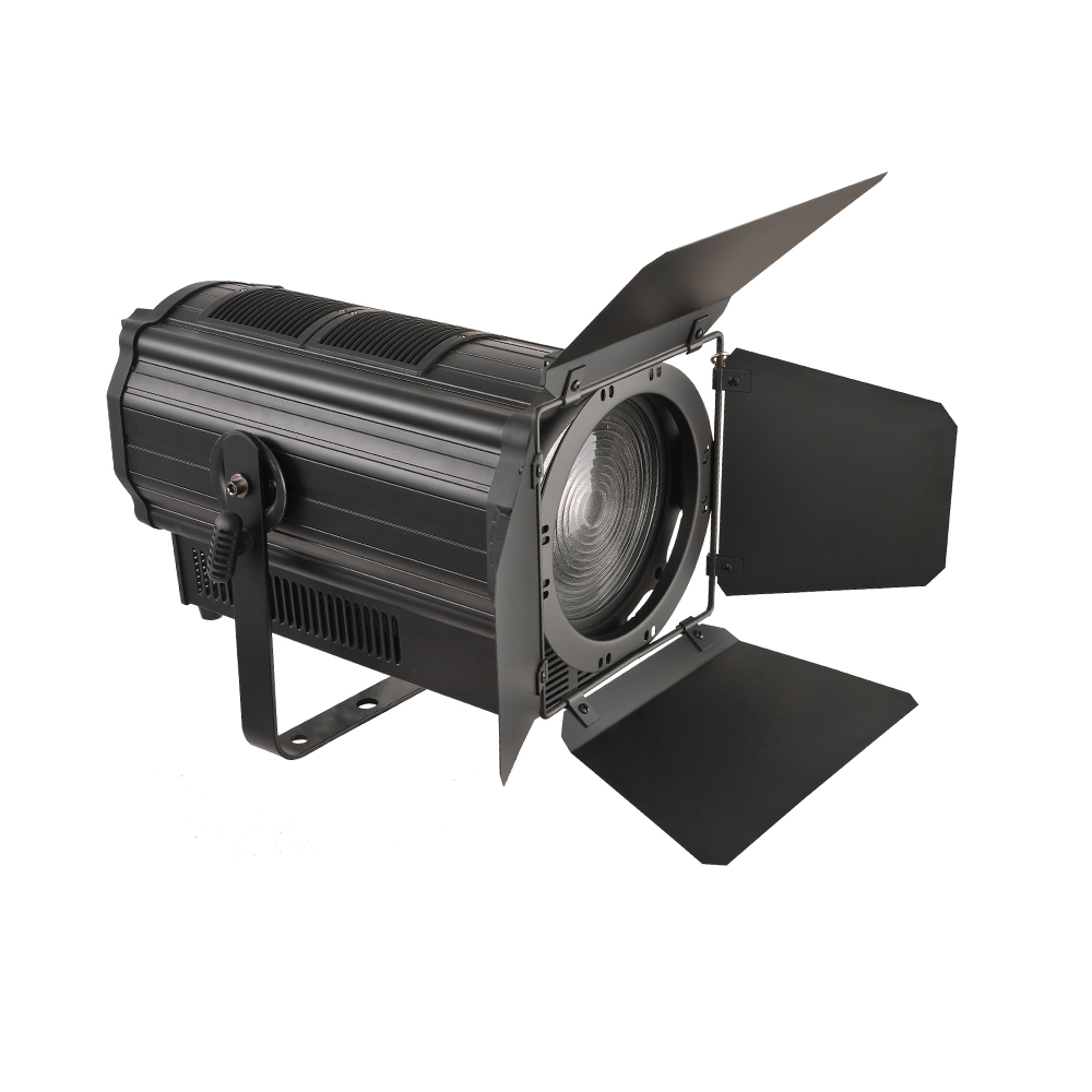 200W Zoom Fresnel