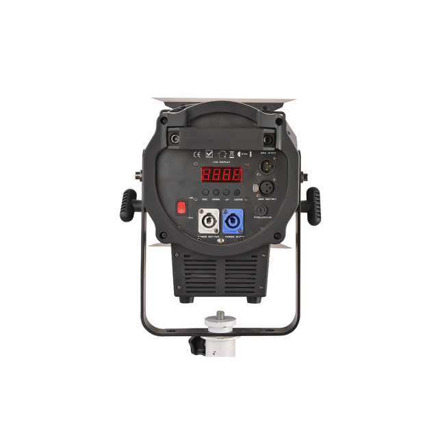 200W Zoom Fresnel