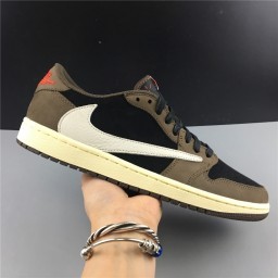 Travis Scott x Air Jordan 1 Low 'Mocha'