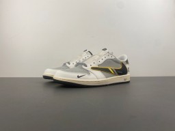 Travis Scott x Fragment Design x Air Jordan 1 Low OG SP AJ1 Su7-Ultru