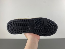 Travis Scott x Air Jordan 1 Retro Low OG SP 'Pale Vanilla