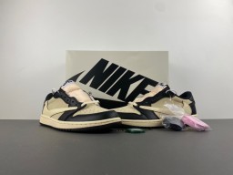 Travis Scott x Air Jordan 1 Retro Low OG SP 'Pale Vanilla